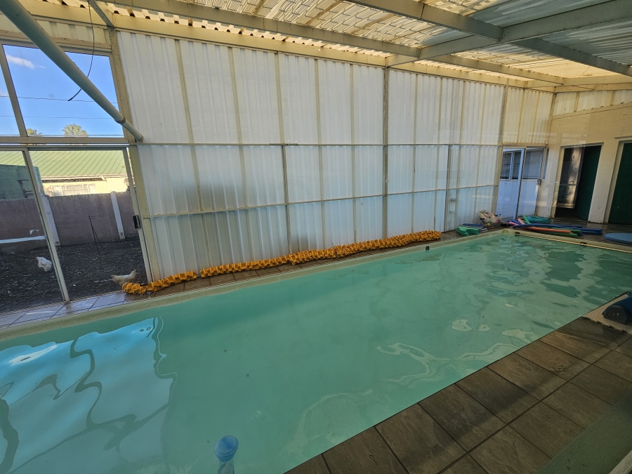 5 Bedroom Property for Sale in Riversdale Western Cape